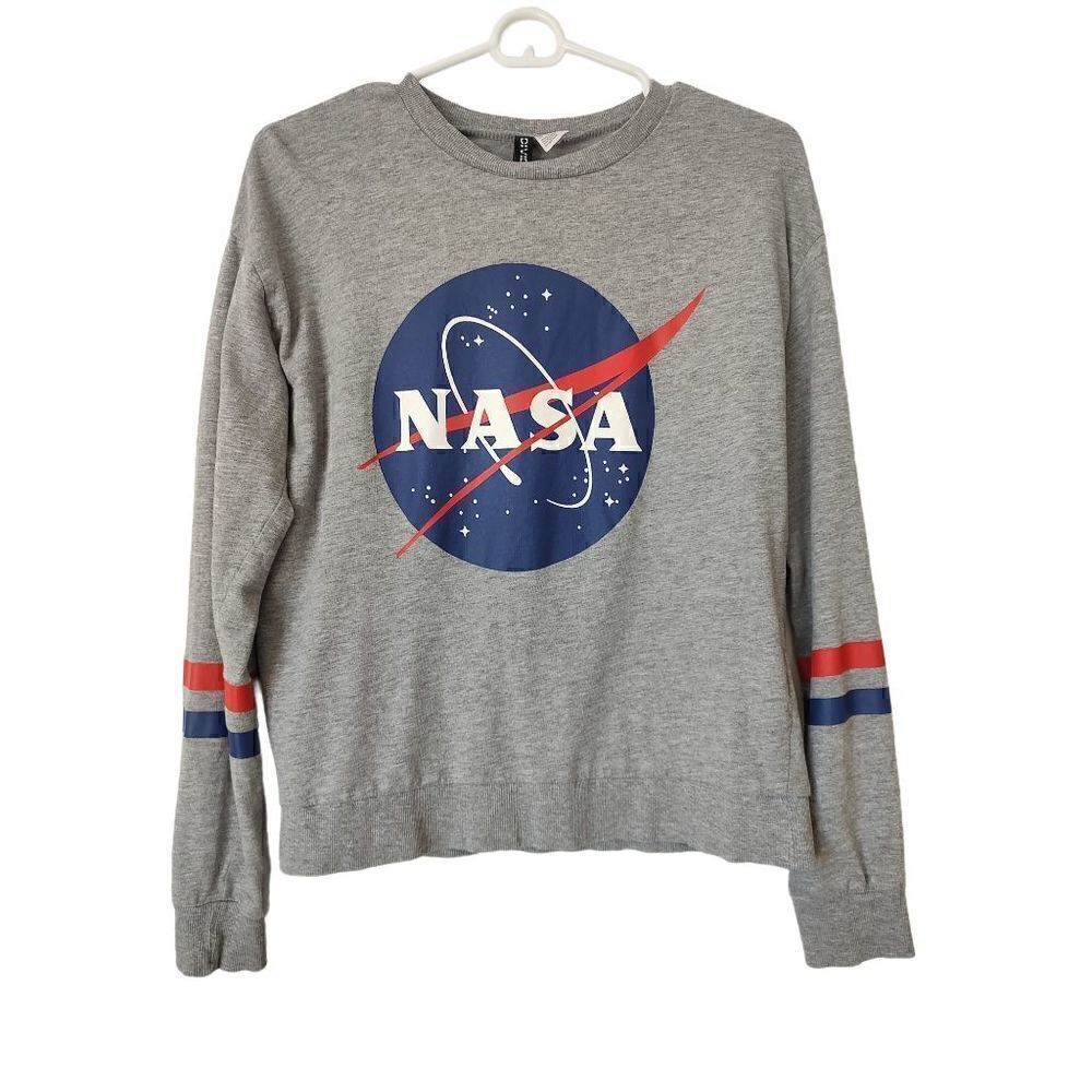 Divided Women's Size Small Gray NASA Pullover Crewneck Sweater Top